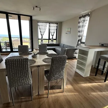 Apartment апартамент бриз Varna