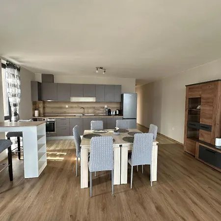 Apartment апартамент бриз *